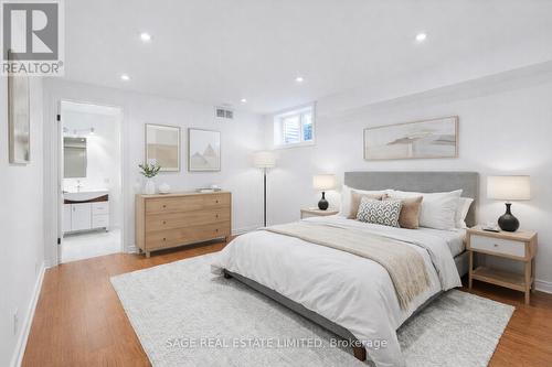3036 Swansea Drive, Oakville, ON - Indoor Photo Showing Bedroom