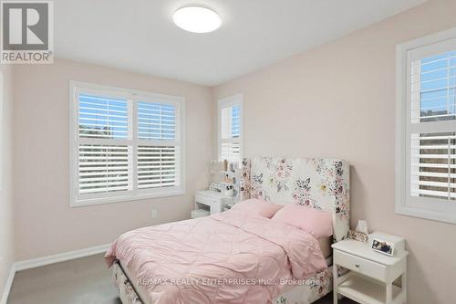 355 Wisteria Way, Oakville, ON - Indoor Photo Showing Bedroom