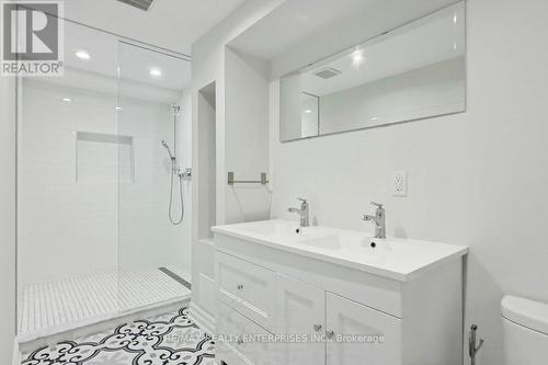 355 Wisteria Way, Oakville, ON - Indoor Photo Showing Bathroom