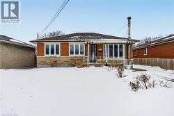 5760 CHURCH'S Lane  Niagara Falls, ON L2J 1Y7