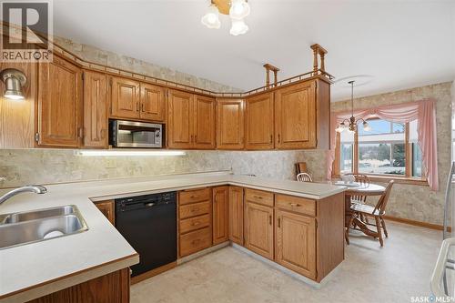 3 Valens Drive, Saskatoon, SK - Indoor Photo Showing Kitchen With Double Sink