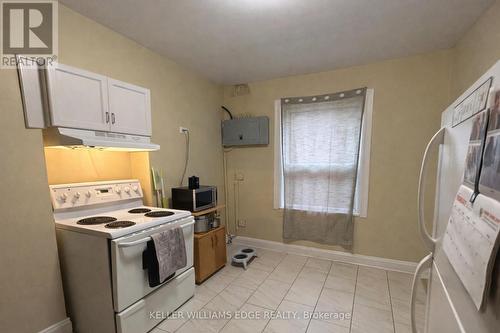 940 Barton Street E, Hamilton, ON 