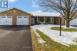 65 MEADOW LANE  Wasaga Beach, ON L9Z 0A3