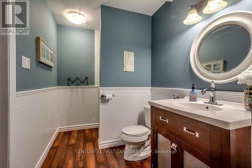 157 Wheeler Avenue, Thames Centre, ON - Indoor Photo Showing Bathroom