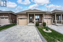 15 ASSUNTA GARDEN New Tecumseth, ON L9R 0V2