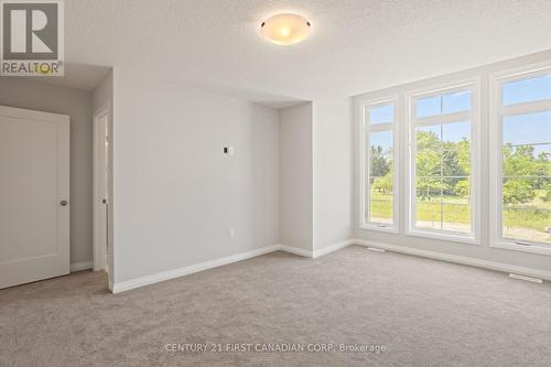 6901 Heathwoods Avenue, London South (South V), ON - Indoor Photo Showing Other Room