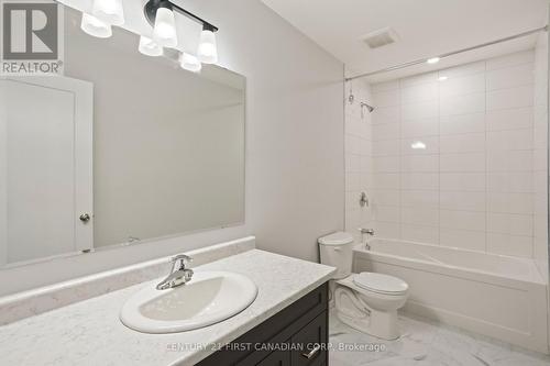 6905 Heathwoods Avenue, London South (South V), ON - Indoor Photo Showing Bathroom