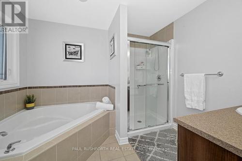 4 Piece Enuite - 560 Du Pin Rouge Way, Ottawa, ON - Indoor Photo Showing Bathroom