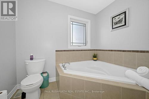 4 Piece Ensuite - 560 Du Pin Rouge Way, Ottawa, ON - Indoor Photo Showing Bathroom