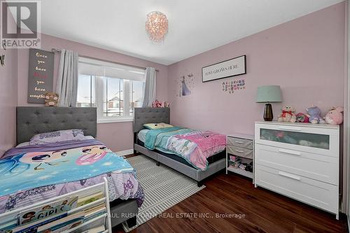 Bedroom #3 - 560 Du Pin Rouge Way, Ottawa, ON - Indoor Photo Showing Bedroom