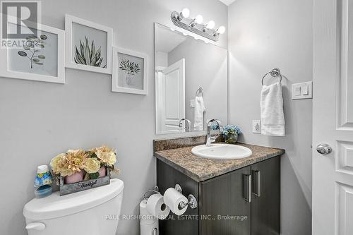 4 Piece Bathroom - 560 Du Pin Rouge Way, Ottawa, ON - Indoor Photo Showing Bathroom