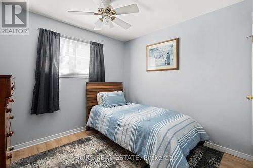 Bedroom - 128 Cook Avenue, Fort Erie (Ridgeway), ON - Indoor Photo Showing Bedroom