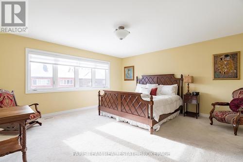 1041 Wickham Road, Innisfil, ON - Indoor Photo Showing Bedroom