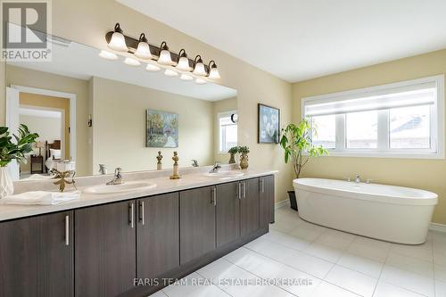 1041 Wickham Road, Innisfil, ON - Indoor Photo Showing Bathroom
