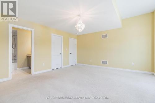 1041 Wickham Road, Innisfil, ON - Indoor Photo Showing Other Room