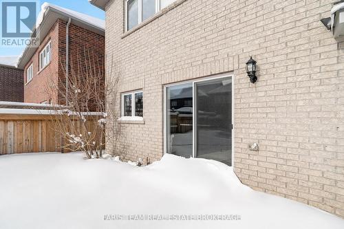 1041 Wickham Road, Innisfil, ON - Outdoor With Exterior