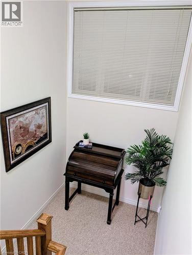 Landing used as office - 45 Hemlock Way, Grimsby, ON - Indoor Photo Showing Other Room