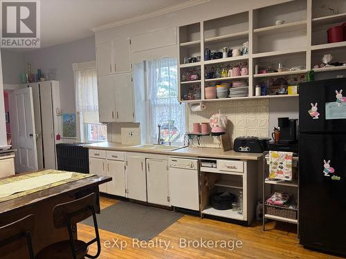 16 Peter Street S, South Bruce, ON - Indoor Photo Showing Other Room