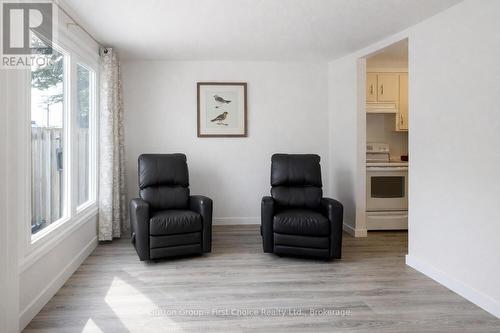 12 - 91 Avonwood Drive, Stratford, ON - Indoor