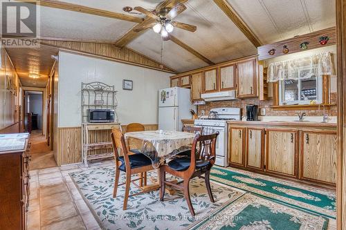 54 First Avenue, Wellington North, ON - Indoor