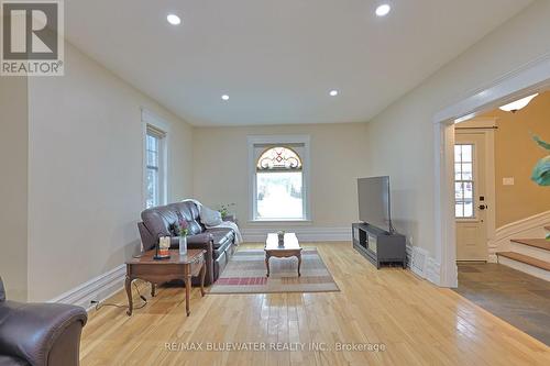 181 Parkhill Main Street, North Middlesex (Parkhill), ON - Indoor