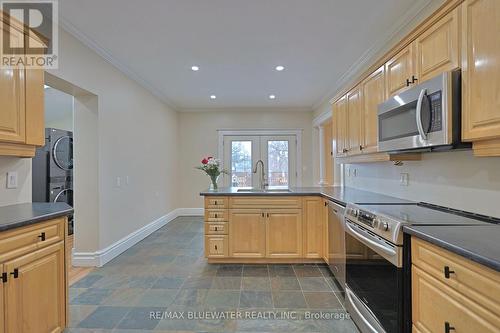 181 Parkhill Main Street, North Middlesex (Parkhill), ON - Indoor Photo Showing Kitchen