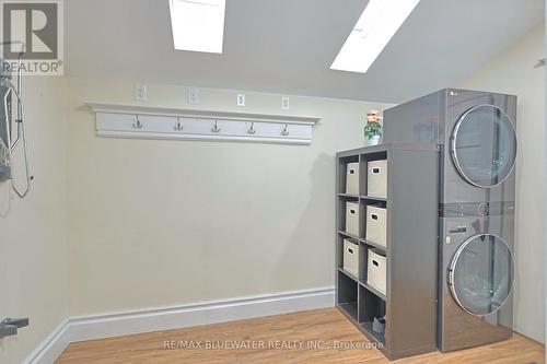 181 Parkhill Main Street, North Middlesex (Parkhill), ON - Indoor Photo Showing Laundry Room