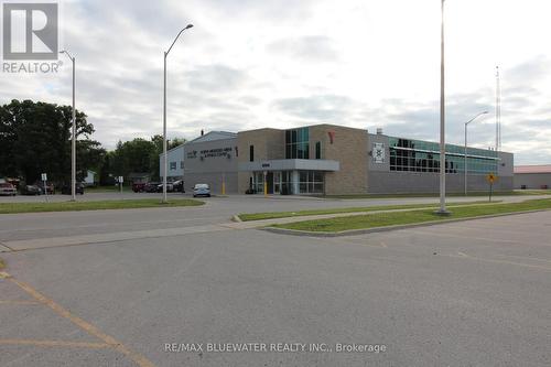 181 Parkhill Main Street, North Middlesex (Parkhill), ON - Outdoor