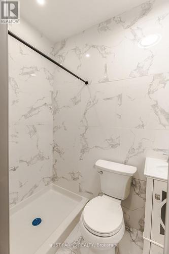 612 Trillium Drive, Southwest Middlesex, ON - Indoor Photo Showing Bathroom