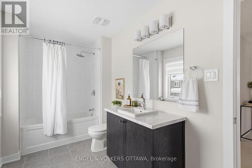 302 Canadensis Lane, Ottawa, ON - Indoor Photo Showing Bathroom