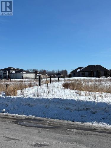 6785 Still Meadow Way E, Ottawa, ON 