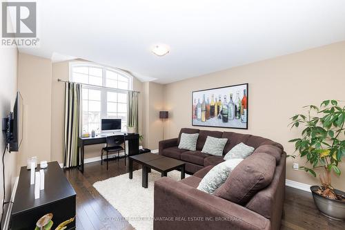 6 Falcon Drive, Welland (Coyle Creek), ON - Indoor Photo Showing Living Room
