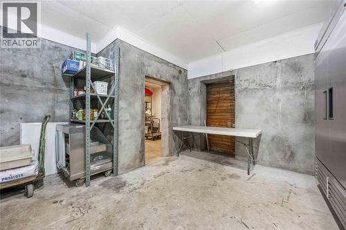 140 East Street North, Sarnia, ON 