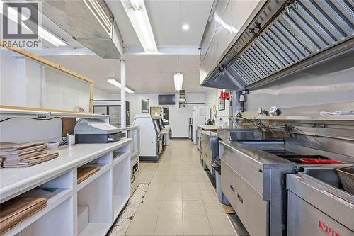 140 East Street North, Sarnia, ON 