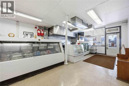 140 East Street North, Sarnia, ON 