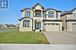 25 PHILMORI BOULEVARD  Pelham (Fonthill), ON L0S 1E5