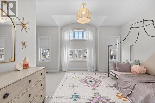 2nd Bedroom w/ 5 pcs Jack & Jill bath - 25 Philmori Boulevard, Pelham (Fonthill), ON - Indoor Photo Showing Bedroom