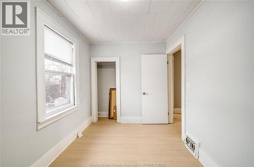 1088 Hickory, Windsor, ON - Indoor Photo Showing Other Room