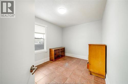 1088 Hickory, Windsor, ON - Indoor Photo Showing Other Room