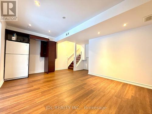 69 Gail Parks Crescent, Newmarket, ON - Indoor Photo Showing Other Room