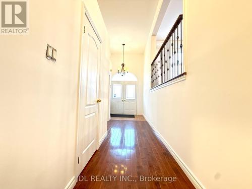 69 Gail Parks Crescent, Newmarket, ON - Indoor Photo Showing Other Room