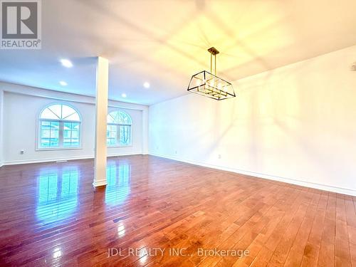 69 Gail Parks Crescent, Newmarket, ON - Indoor Photo Showing Other Room