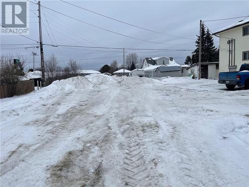 379 Charette Avenue, Chelmsford, ON - Outdoor