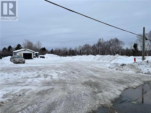 3650 Errington Avenue, Chelmsford, ON - Outdoor