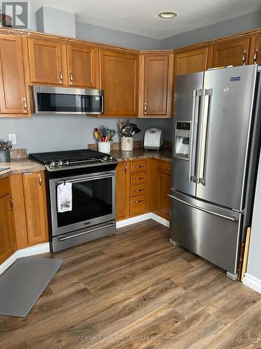 50 - 33 Pitt Street, Bayham, ON - Indoor Photo Showing Kitchen