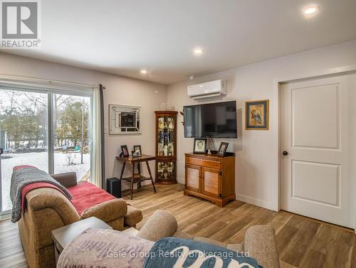 In-Law Suite Patio Doors to Backyard - 839 Dufferin Street, Woodstock (Woodstock - South), ON - Indoor Photo Showing Living Room