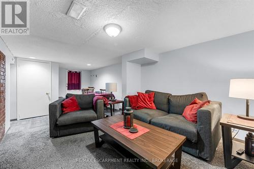 121 Edgemont Street N, Hamilton (Crown Point), ON - Indoor Photo Showing Living Room