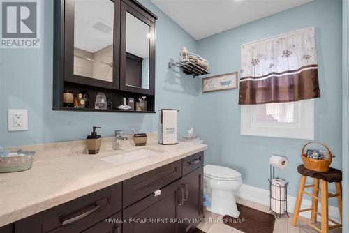 121 Edgemont Street N, Hamilton (Crown Point), ON - Indoor Photo Showing Bathroom
