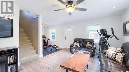 54 Waterloo Street, West Perth (Mitchell), ON - Indoor