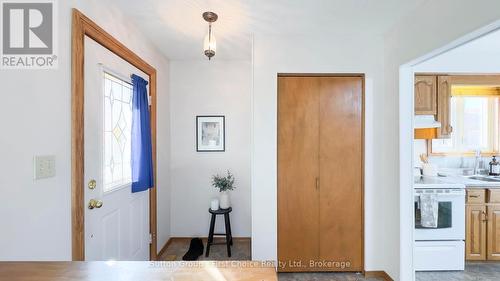 8 Dunsford Crescent, St. Marys, ON - Indoor Photo Showing Kitchen
